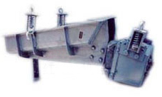 電磁振動(dòng)給料機(jī)產(chǎn)品圖片