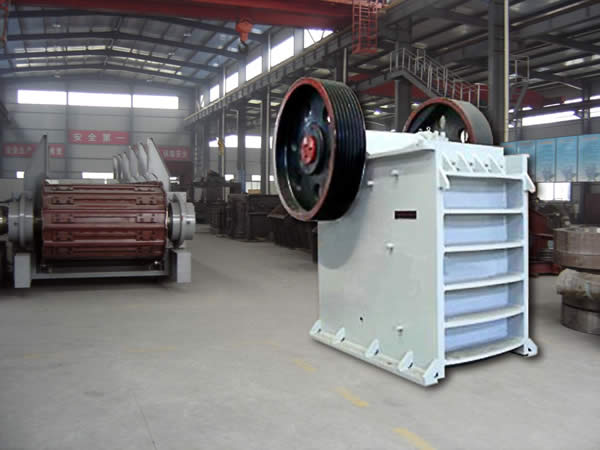 供應(yīng)顎式破碎機產(chǎn)品圖片