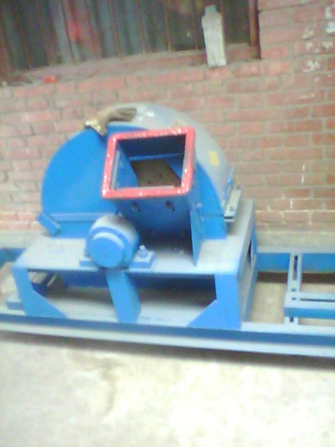 供應(yīng)木材粉碎機(jī)產(chǎn)品圖片