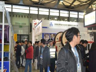 美國式破碎機(jī)企業(yè)沈陽山泰攜破碎機(jī)亮相2014上海寶馬展