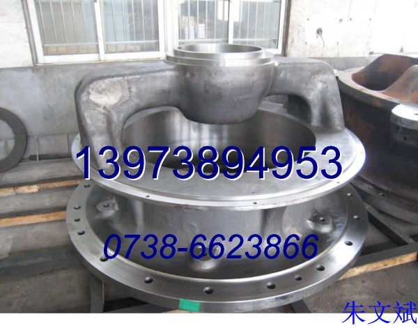 圓錐破碎機(jī)配件系列有:軀體、動錐總成、定錐總成等產(chǎn)品圖片