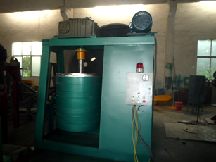 升降式攪拌球磨機(jī)，砂磨機(jī)，超細(xì)磨，循環(huán)磨，振實機(jī)，機(jī)械融合產(chǎn)品圖片