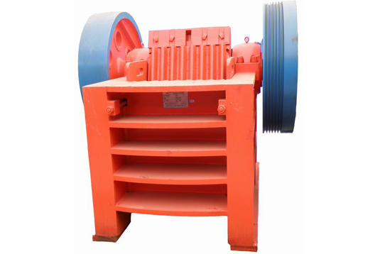  PE系列顎式破碎機