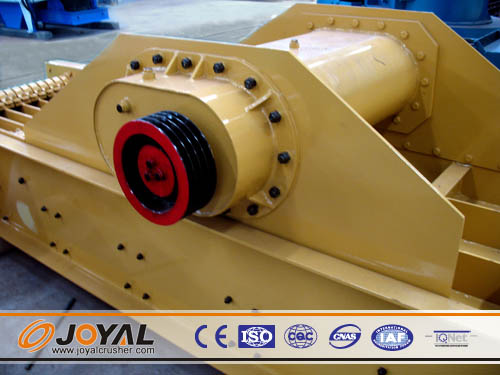供應(yīng)振動給料機(jī)----上海卓亞礦機(jī)