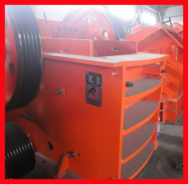 顎式破碎機產(chǎn)品圖片