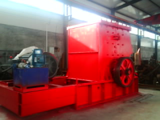 液壓開箱式破碎機(jī)產(chǎn)品圖片