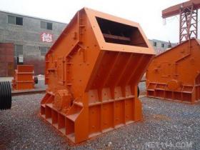 反擊式破碎機(jī)產(chǎn)品圖片