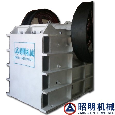 PE系列顎式破碎機(jī)產(chǎn)品圖片