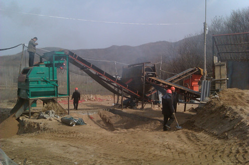 甘肅銀川鐵礦干式磁選機(jī)，無水選礦選鐵干選機(jī)