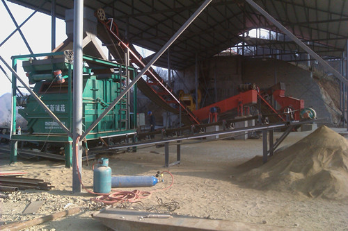 赤峰選礦設(shè)備，貧鐵礦干式磁選機(jī)