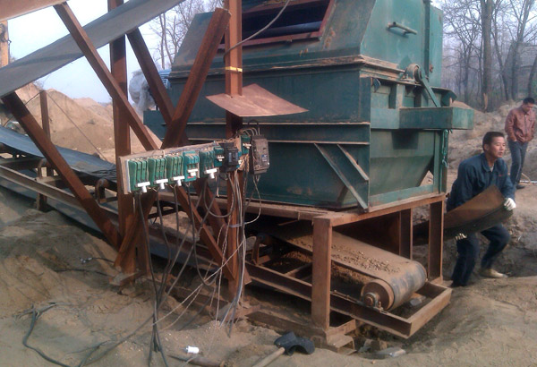 干選磁選機(jī)，干選設(shè)備，磁選設(shè)備河南業(yè)恒磁選制造廠家