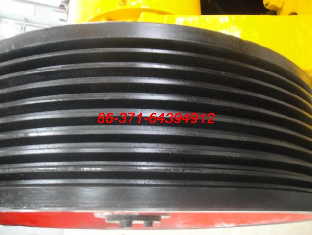 69顎破機(jī)篩板|46鄂破機(jī)襯板產(chǎn)品圖片