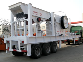 G12移動(dòng)式破碎機(jī)產(chǎn)品圖片