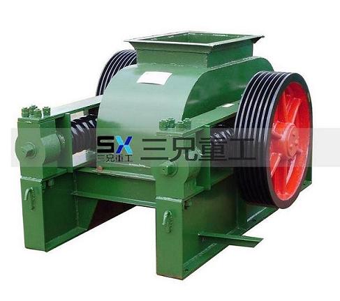 對輥破碎機(jī)產(chǎn)品圖片