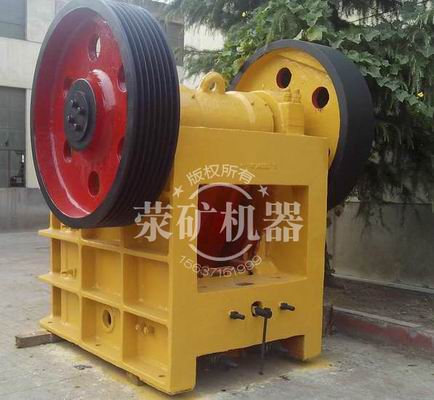 時處理1000噸石料生產(chǎn)線需配備幾臺破碎機？產(chǎn)品圖片