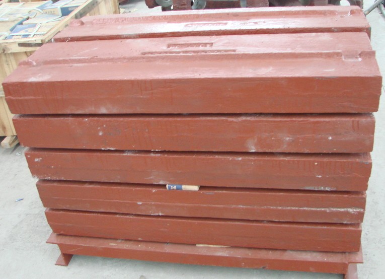 反擊式破碎機配件、礦山備件、耐磨件產(chǎn)品圖片