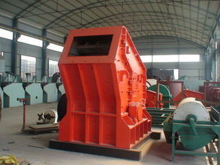 天騰供應(yīng)PF1210 中型反擊式碎石機(jī)