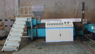 ABS塑料回收擠出造粒機(jī)產(chǎn)品圖片