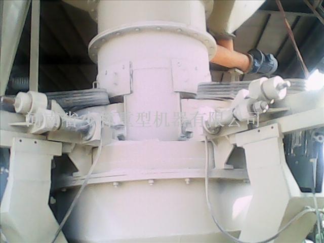 立軸式破碎機闖遍世界產(chǎn)品圖片