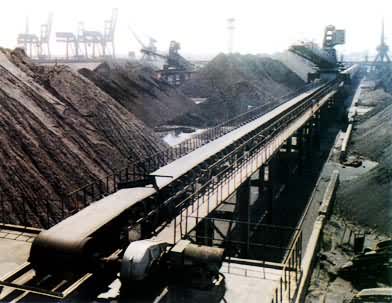 供應(yīng)帶式輸送機(jī)/破碎機(jī)設(shè)備丨報(bào)價(jià)產(chǎn)品圖片