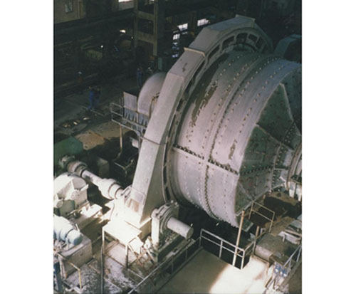 自磨機(jī)廠家供貨價(jià)格-【沈陽(yáng)時(shí)代重礦】