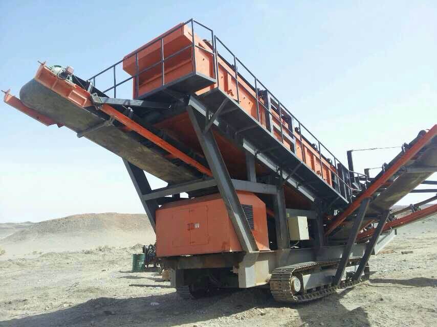 MESDA-履帶式移動(dòng)振動(dòng)篩分站產(chǎn)品圖片