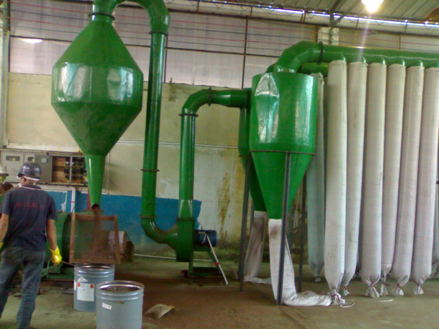 石灰石超細(xì)磨粉機(jī)設(shè)備，中速懸輥微粉磨粉機(jī)械