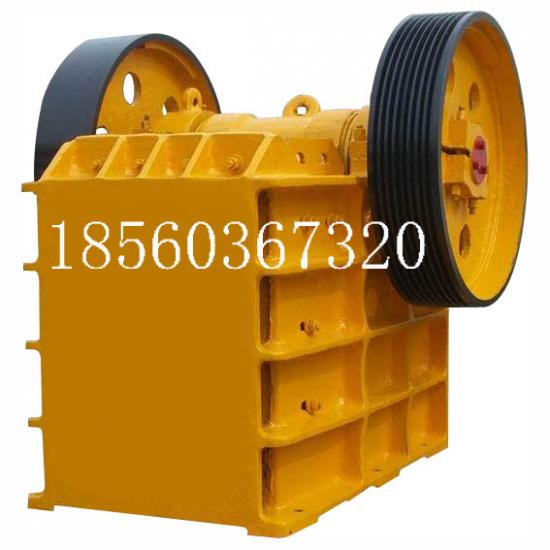 ZG-PE型鑄鋼殼顎式破碎機產(chǎn)品圖片