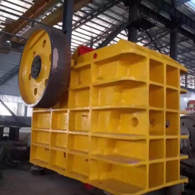 少林礦機(jī)供應(yīng)顎式破碎機(jī)