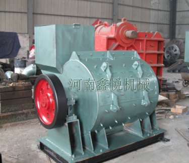 模板粉碎機詳細介紹產(chǎn)品圖片