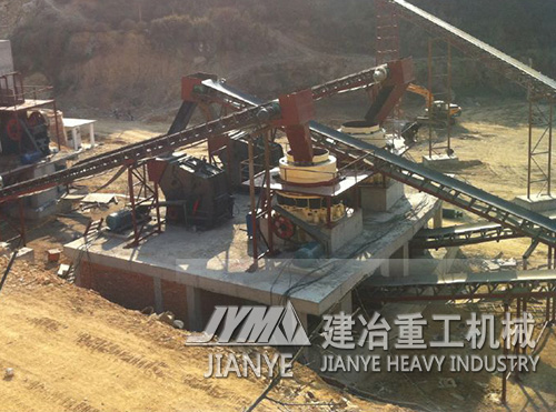 礦山機(jī)械破碎機(jī)設(shè)備，圓錐破碎機(jī)，礦石粉碎機(jī)廠家產(chǎn)品圖片