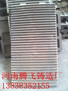 PEX-250顎式破碎機(jī)錳13珞2鄂板配件產(chǎn)品圖片