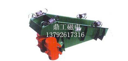 鼎工供應(yīng)定做電機(jī)振動(dòng)給料機(jī)