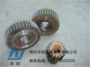 對輥式破碎機推薦減速機各種配件產(chǎn)品圖片