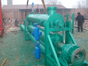 螺旋輸送機(jī)廠家供應(yīng)冷卻式螺旋輸送機(jī),螺旋輸送機(jī)