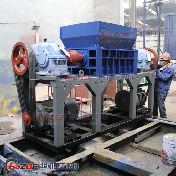 金屬撕碎機(jī) 輪胎推薦撕碎機(jī) 粒度可調(diào) 通用型撕碎產(chǎn)產(chǎn)品圖片