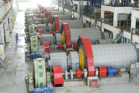 球磨機(jī)廠家供高質(zhì)量陶瓷球磨機(jī)產(chǎn)品圖片