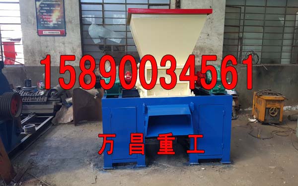 橡膠輪胎撕碎機(jī)生產(chǎn)廠家聯(lián)系方式