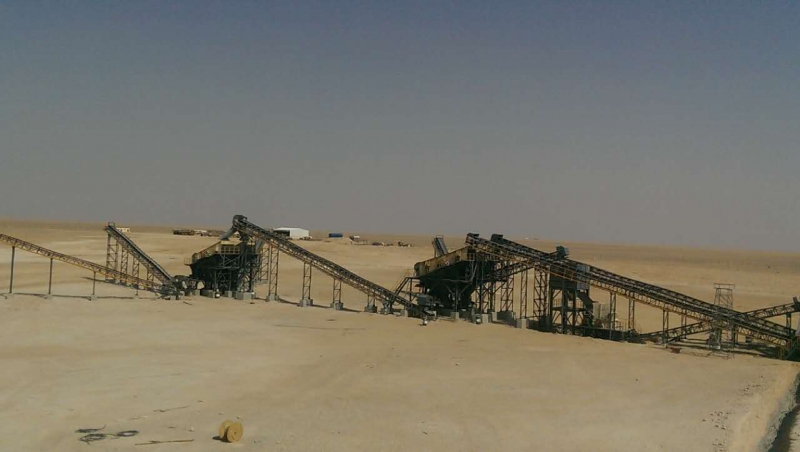 各種規(guī)格型號(hào)皮帶機(jī)DT75、DTII、DTIIA、移動(dòng)式、ZY15機(jī)制砂系列產(chǎn)品圖片