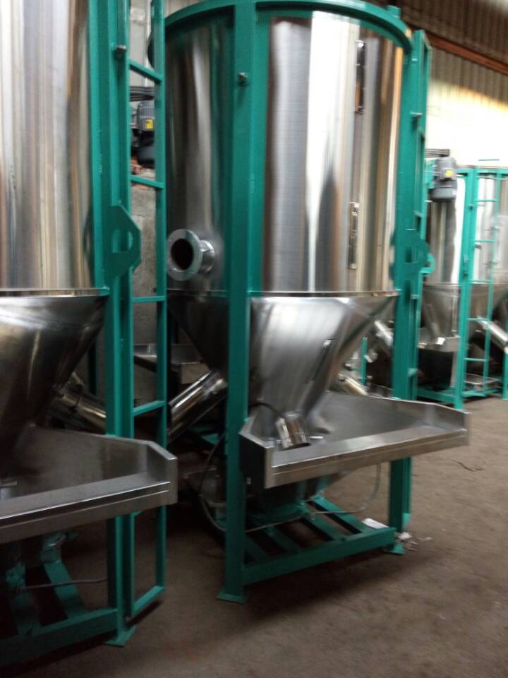 立式大容量攪拌機(jī)|混色混料機(jī)產(chǎn)品圖片