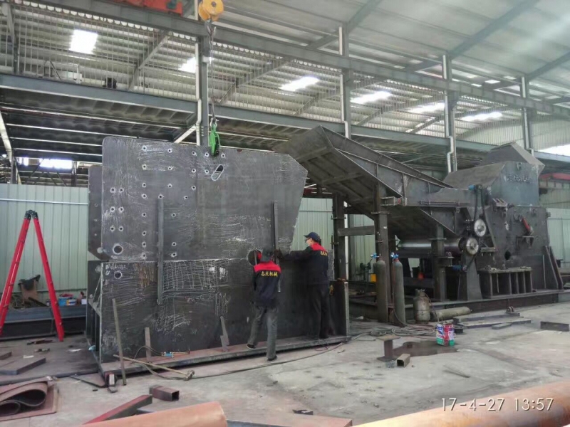 450型廢鋼粉碎機(jī)，450型廢鋼粉碎機(jī)廠家  ，2017年較新廢鋼破碎機(jī)