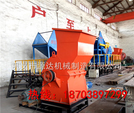 大型自行車破碎機(jī)建立了堅實(shí)的技術(shù)