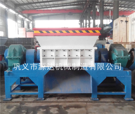 固廢撕碎機(jī)廠家用行動推動行業(yè)建設(shè)