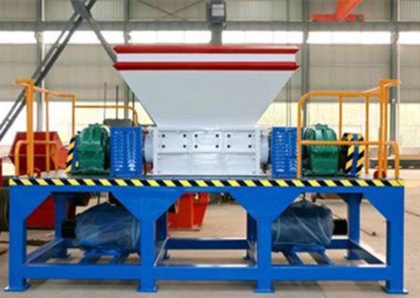 福建800型木材樹根撕碎機質(zhì)量上乘