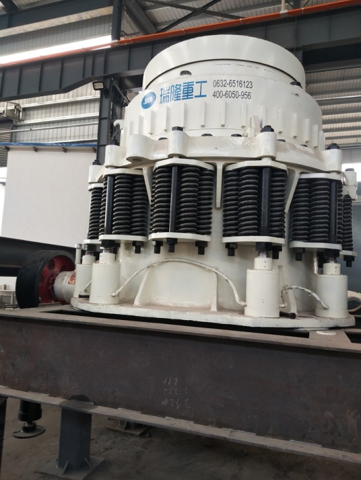 山東瑞隆圓錐式破碎機粉碎機碎石機廠