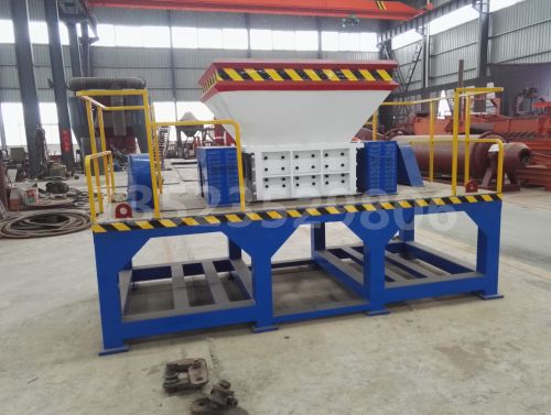 雙軸撕碎機(jī)產(chǎn)品圖片