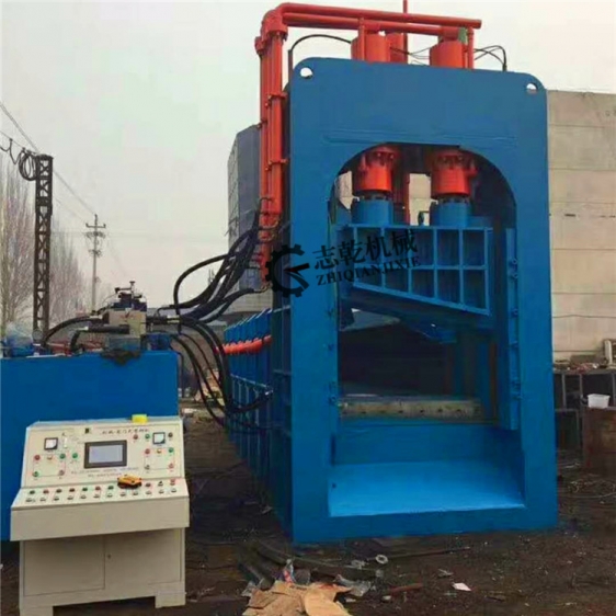 大塊金屬?gòu)U料切斷機(jī) 液壓龍門剪切機(jī) 大型槽鋼破碎設(shè)備