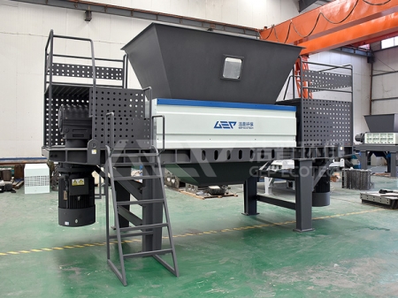 撕碎機價格_撕碎機設(shè)備_撕碎機廠家