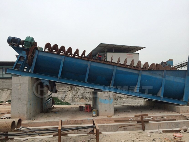 大中小洗砂機在制砂生產(chǎn)中扮演了重要的