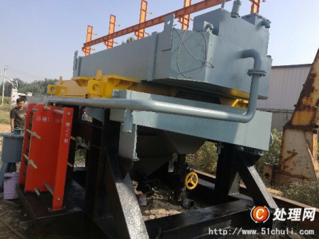 轉(zhuǎn)讓供應(yīng)1750立環(huán)磁選機